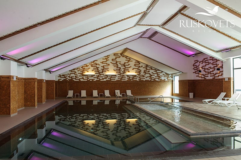 ruskovets mineral pool 2