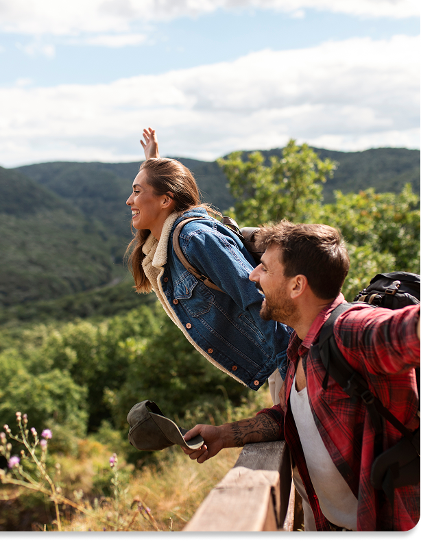 travel-storytelling-couple