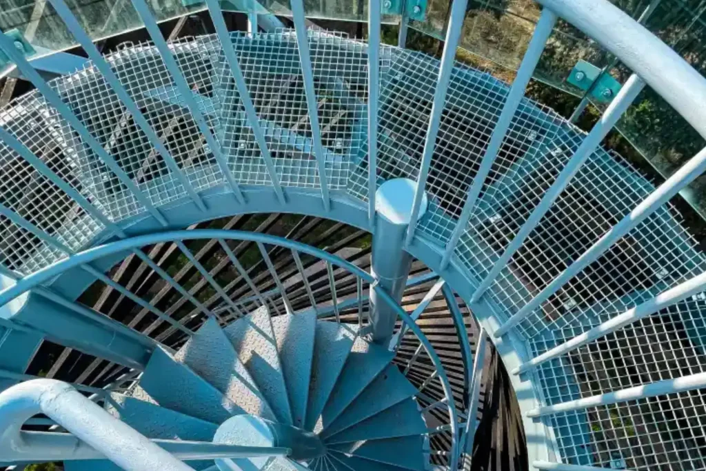 Панорамна кула в Разлог – гледката, която ще ви остави без дъх - хотел Ruskovets.com Панорамна кула Разлог