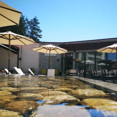 Services and prices (external visitors)