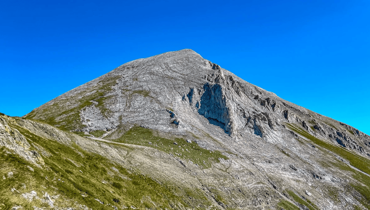 From Banderishka Polyana to Vihren Peak - хотел Ruskovets.com Vihren Peak