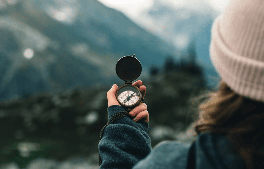 Mountain Navigation: The Key to Safety and Enjoyment - хотел Ruskovets.com Mountain orientation techniques