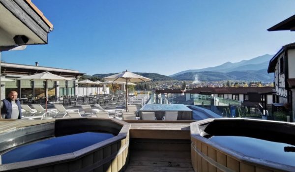 rezort-dzhakuzi-e1572366706523